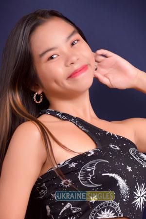 213016 - Ruvelyn Age: 18 - Philippines
