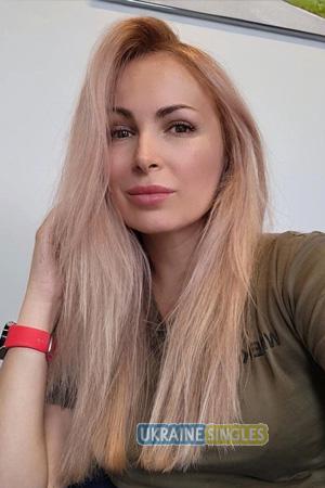 223165 - Oxana Age: 42 - Ukraine