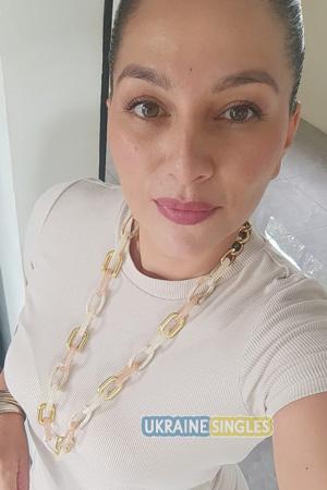 225118 - Evelyn Age: 39 - Costa Rica