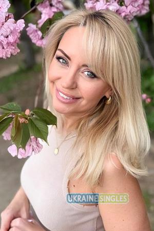 225414 - Olena Age: 51 - Ukraine