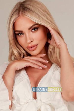 225807 - Bohdana Age: 33 - Ukraine