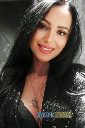 225887 - Khrystyna Age: 41 - Ukraine
