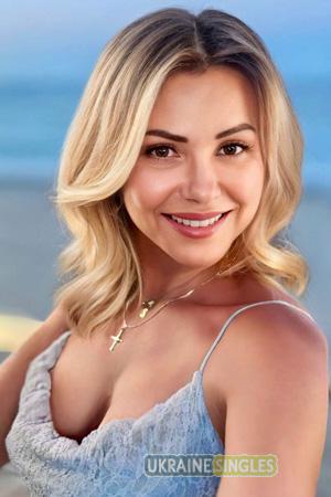 226208 - Svitlana Age: 45 - Ukraine