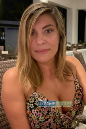 226628 - Liliana Age: 44 - Colombia