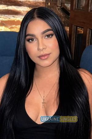 227132 - Maybelline Age: 23 - Colombia