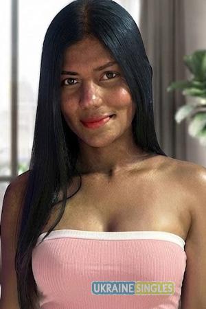 228306 - Laura Age: 26 - Colombia