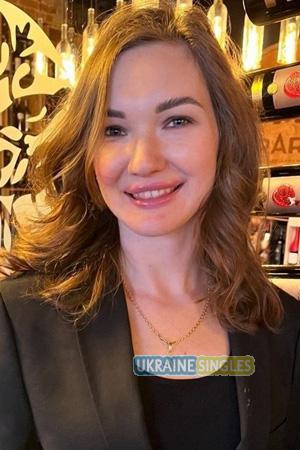 228681 - Irina Age: 36 - Ukraine