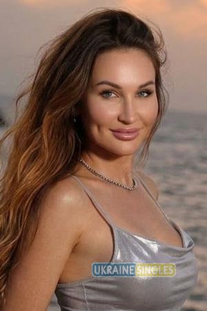 228729 - Viktoriia Age: 49 - Ukraine