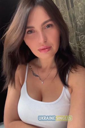 228739 - Viktoriia Age: 32 - Ukraine