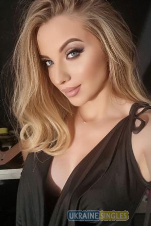 229128 - Anastasiia Age: 27 - Ukraine