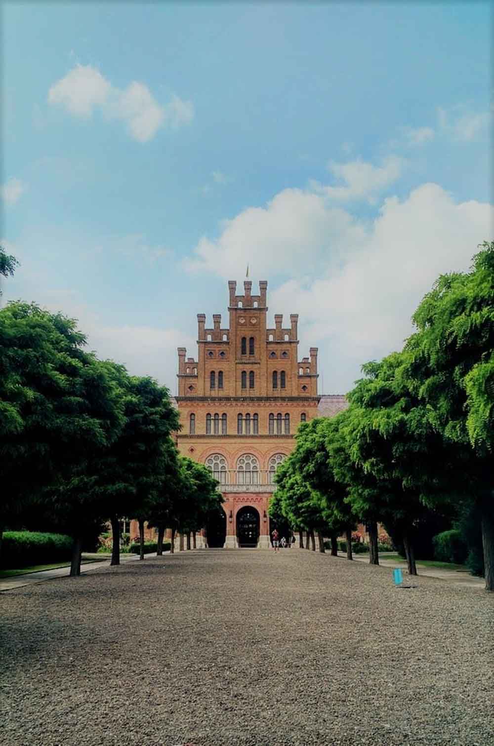 Chernivtsi National University